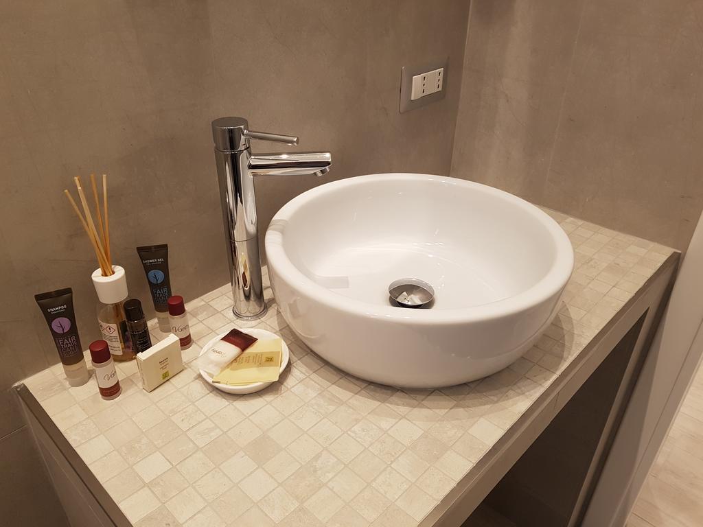 Suite Luisa Roma エクステリア 写真
